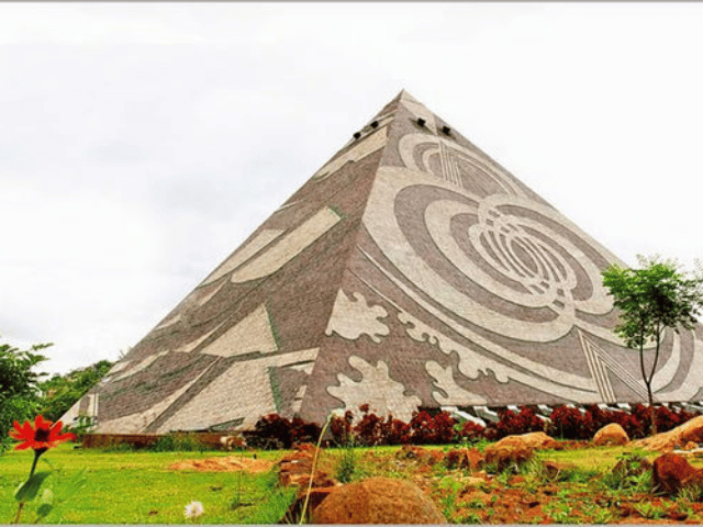 Pyramid Valley International